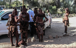Himba (OvaHimba) - ein Volk im Norden Namibias und im Süden Angolas